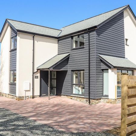 Villa Amal Anpras Tintagel Esterno foto